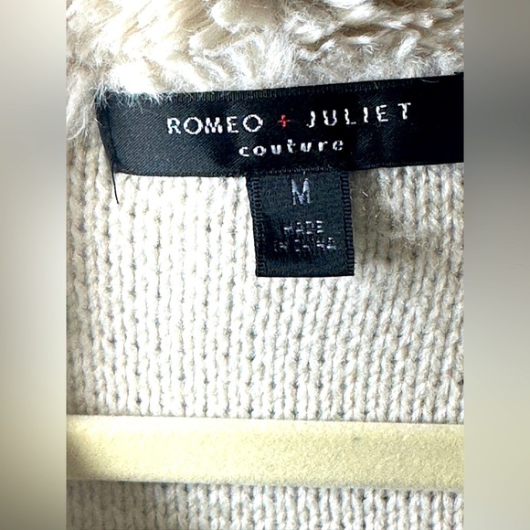 Romeo & Juliet Cream Open Waterfall Front Cardigan with Faux Fur Trim size Med - Picture 8 of 9